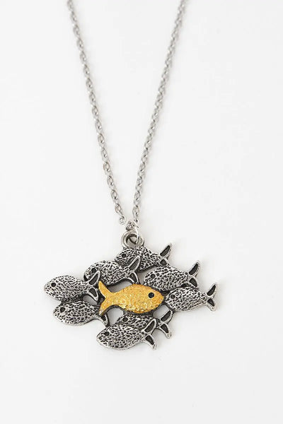 Batela Collar en aleación sostenible con colgante varios peces - Batela Ofertas de temporada