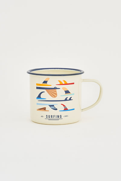 Batela Mug Mediana de Metal con Diseño de Tablas de Surf