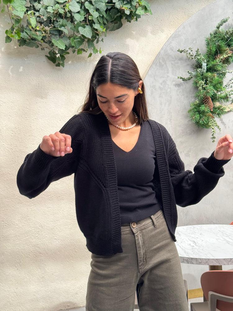 Camille Kansas Black Knitted Sweater Liquidación