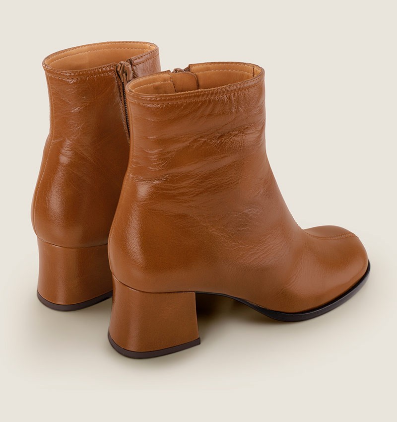 Chie mihara TAKUN BROWN En oferta