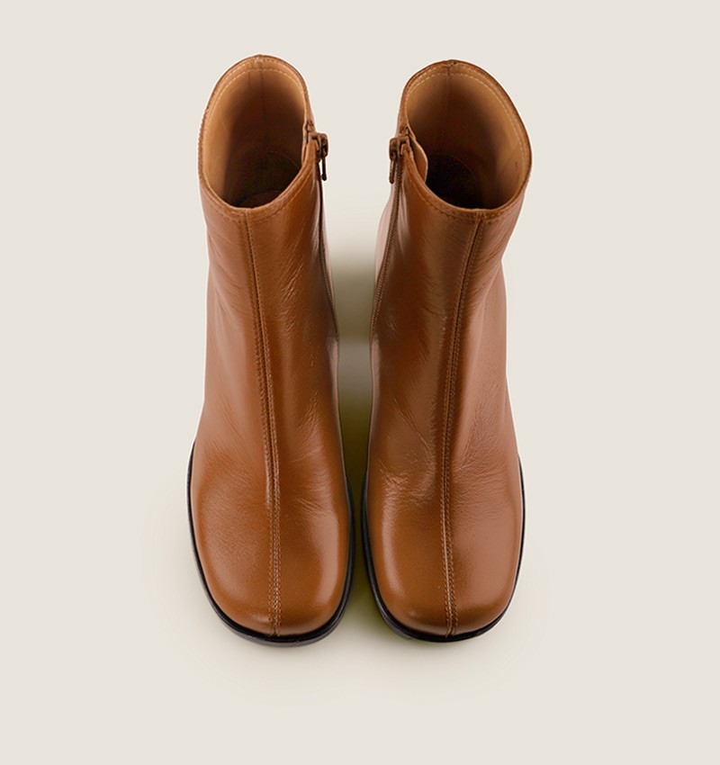 Chie mihara TAKUN BROWN En oferta