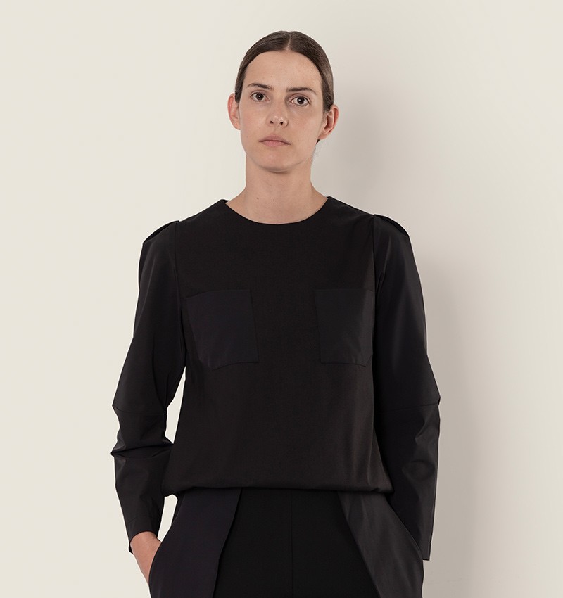 Chie mihara TOP BRIANDA NEGRO Ahorra y exporta