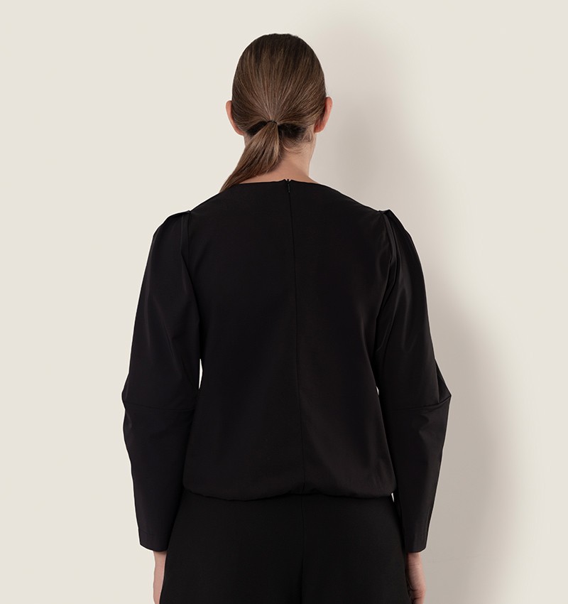 Chie mihara TOP BRIANDA NEGRO Ahorra y exporta