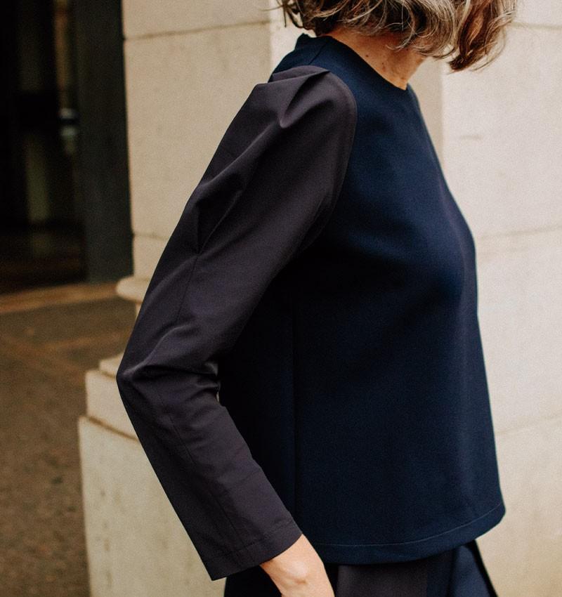Chie mihara TOP BARLO AZUL MARINO Precio ultrabajo