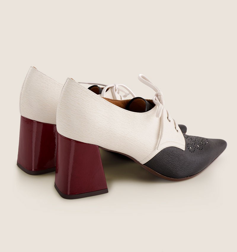 Chie mihara AYZU BLACK & WHITE Solo hoy