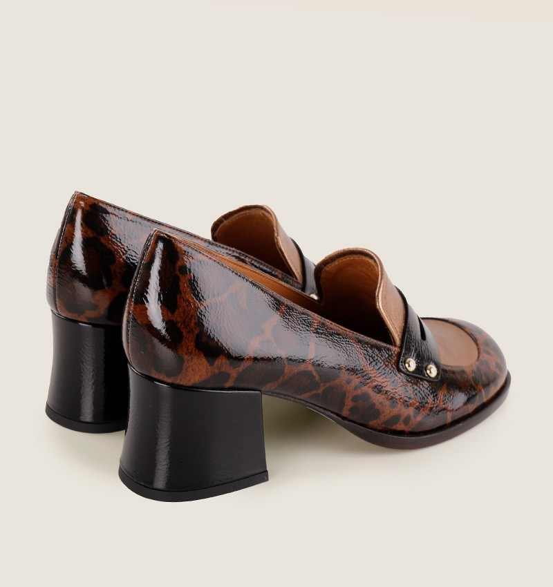 Chie mihara TADEO BROWN En oferta
