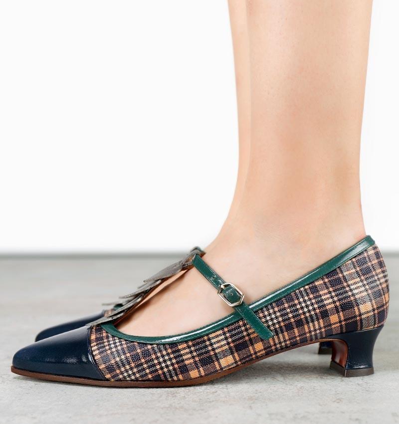 Chie mihara HETUSE NAVY ÚLTIMAS EDICIONES