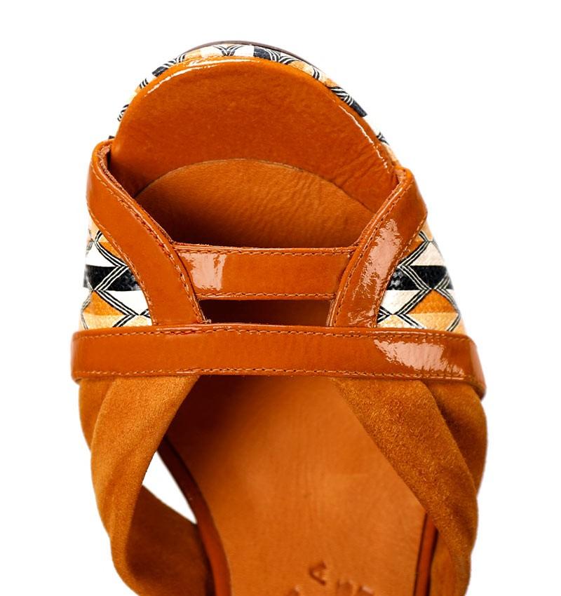 Chie mihara CIELO BROWN Grandes ahorros