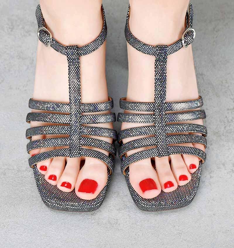 Chie mihara GENIAL SILVER En oferta