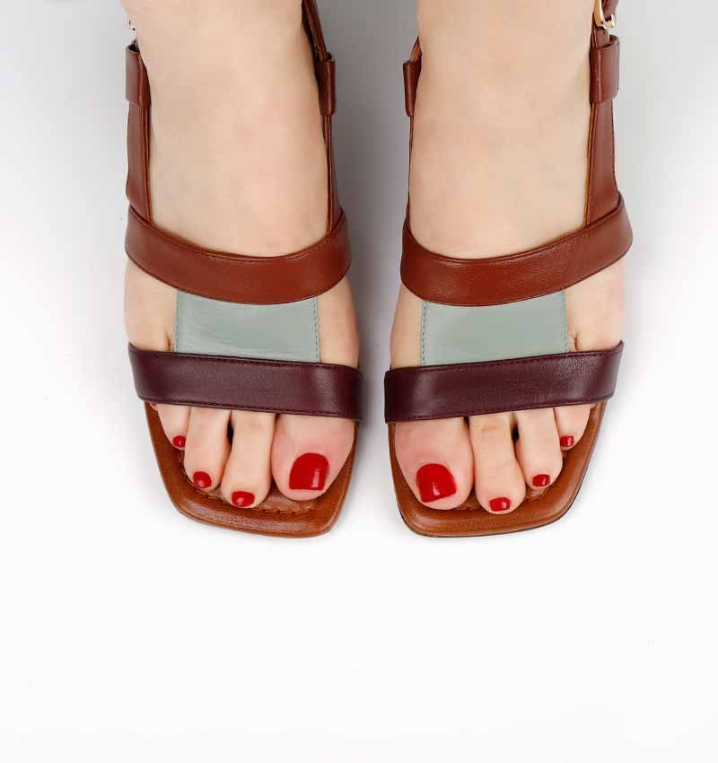 Chie mihara LALAIA BROWN Tienda de fábrica