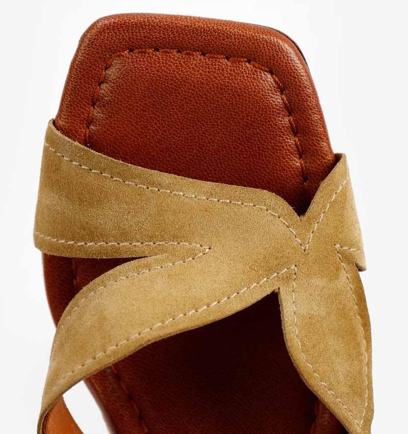 Chie mihara PEWA OLIVE En oferta