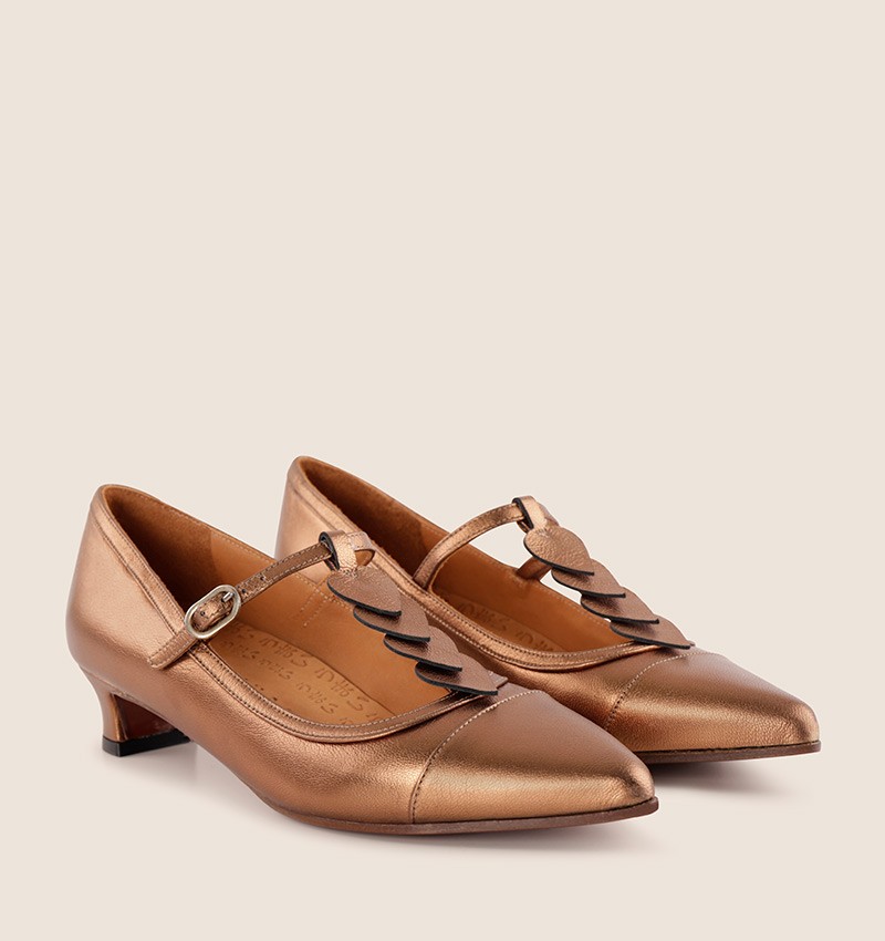 Chie mihara HETUSE COPPER Solo hoy