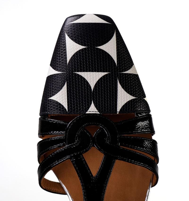 Chie mihara HESALI BLACK & WHITE En oferta