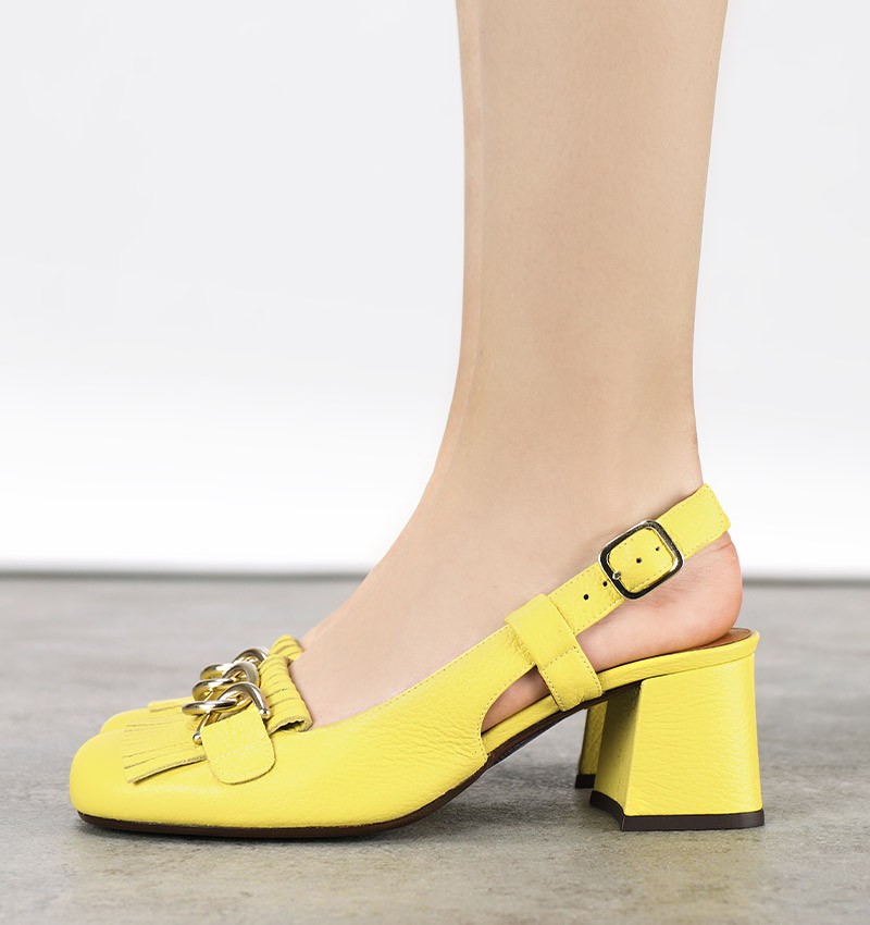 Chie mihara MOKUMOKU YELLOW 2025