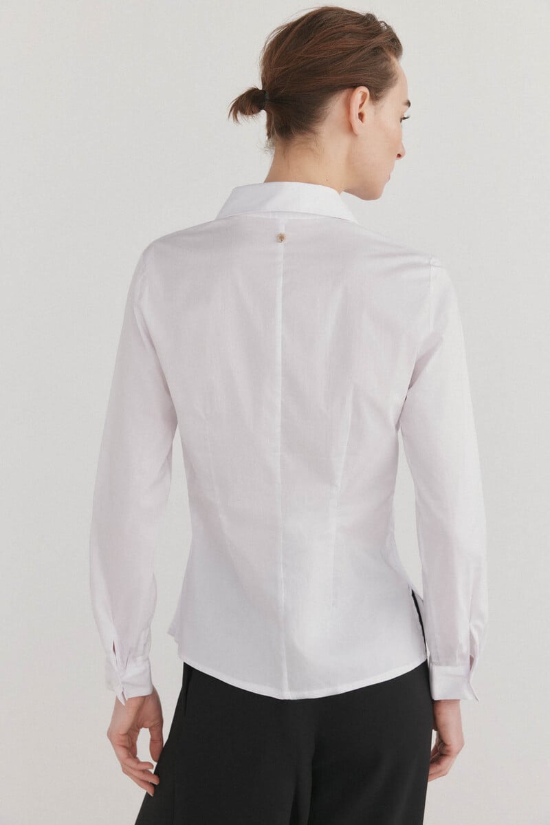 Cortefiel Camisa de cuello solapa con escote pico Precio de fábrica