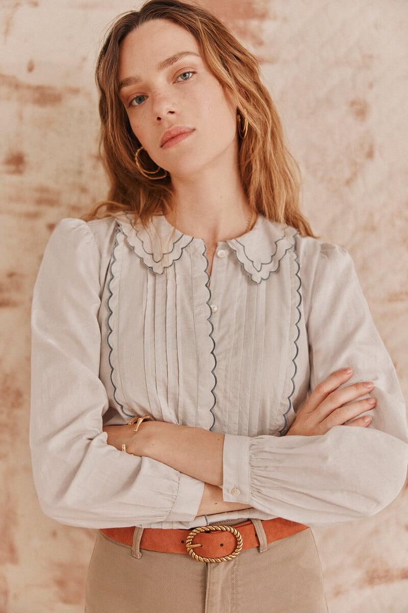 Cortefiel Cora. Camisa cuello festoneado Solo queda un día
