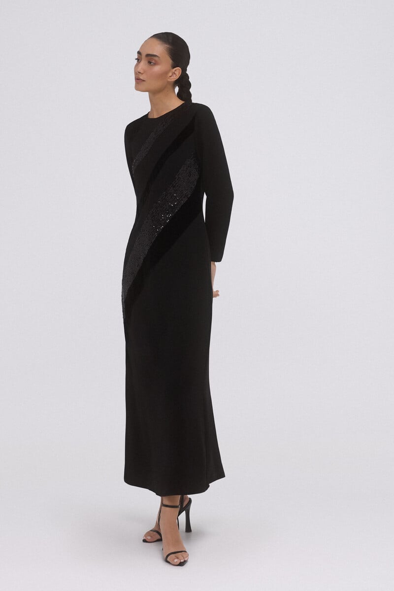 Cortefiel Vestido negro midi