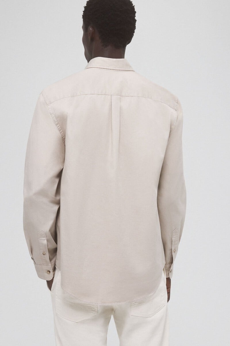 Cortefiel Camisa gabardina lisa dos bolsillos Tienda