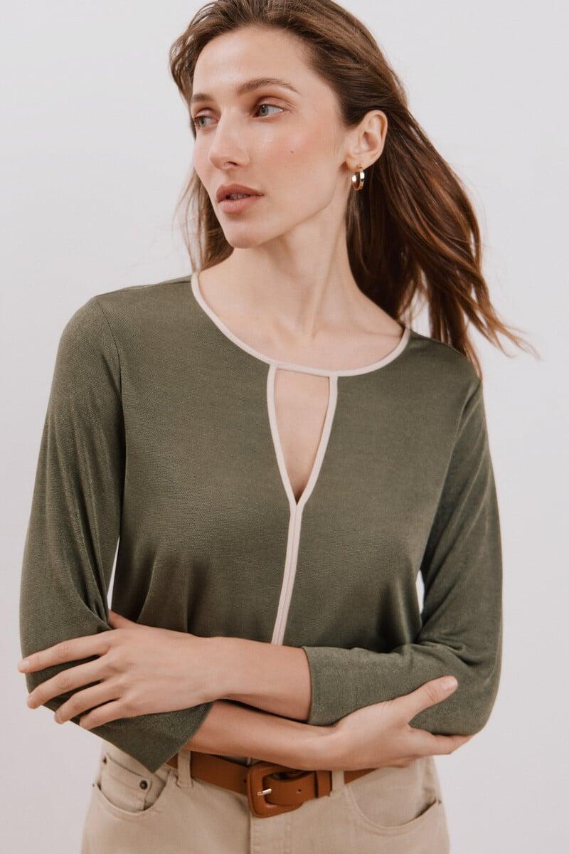 Cortefiel Top de punto lágrima Última moda
