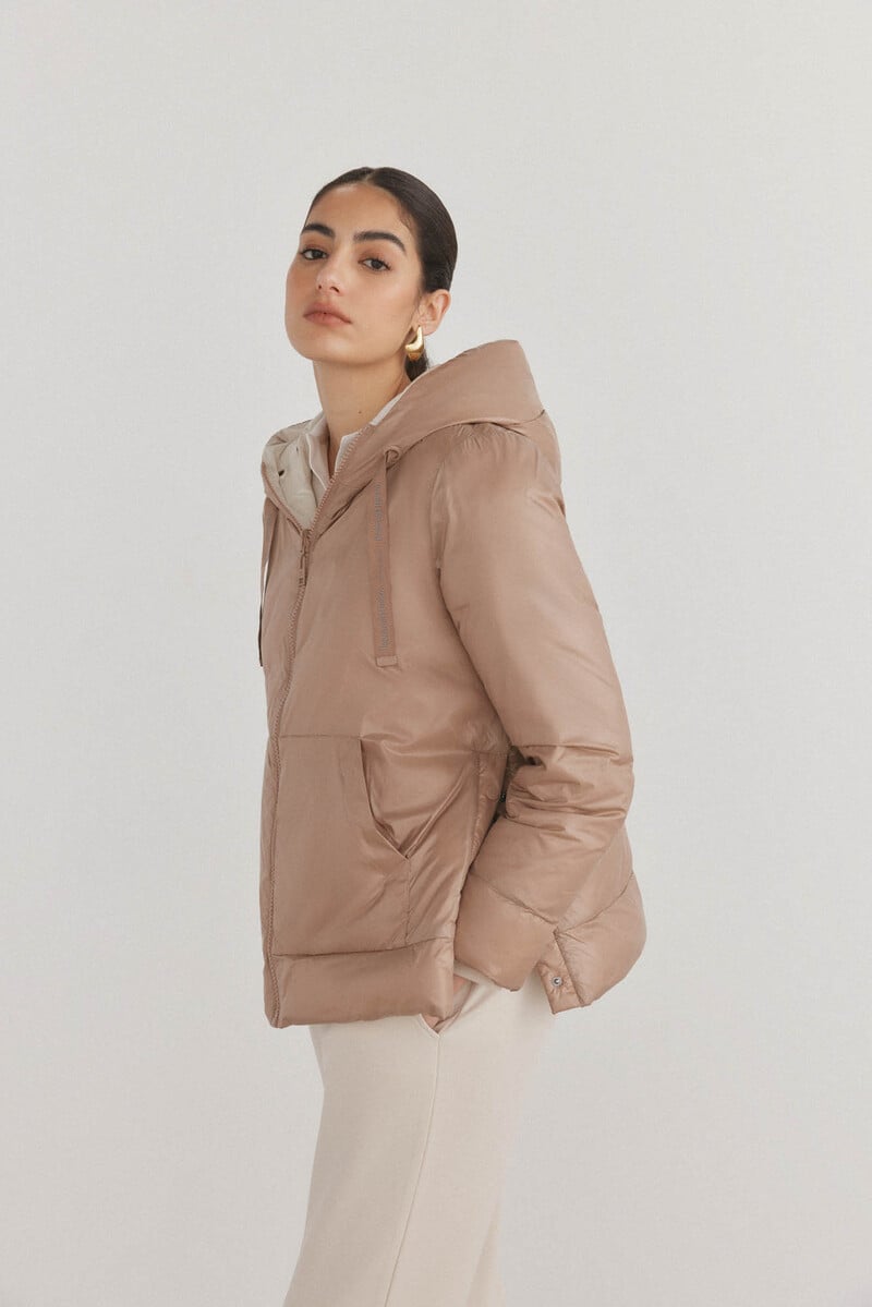Cortefiel Parka reversible capucha 2025