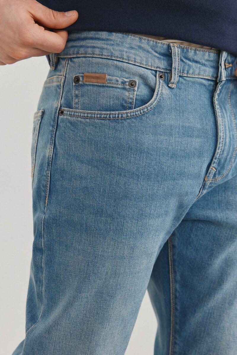 Cortefiel Pantalón vaquero premium flex slim fit Limitado a 3 días
