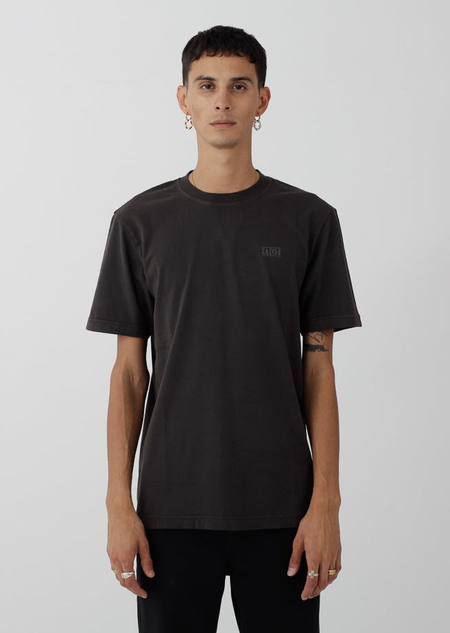 Iaios Camiseta bordado negra Descuento