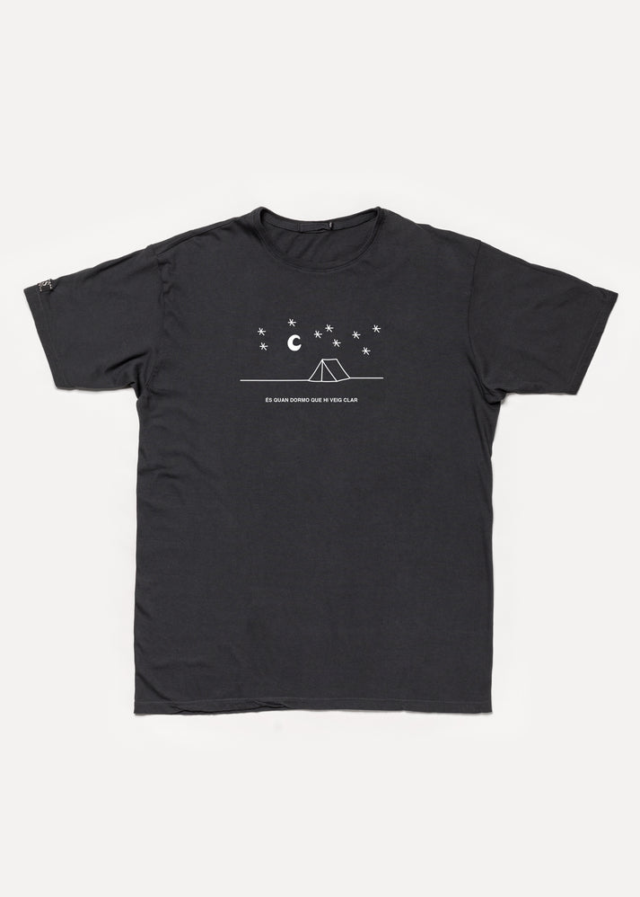 Iaios Camiseta negra - Quan dormo Superdescuento