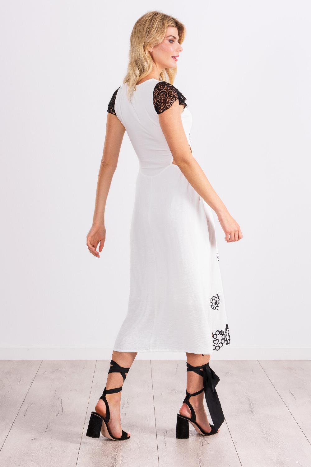 lolitas&l Vestido blanco largo bordado corazones con mangas de grogre LolitasyL Precio ultrabajo