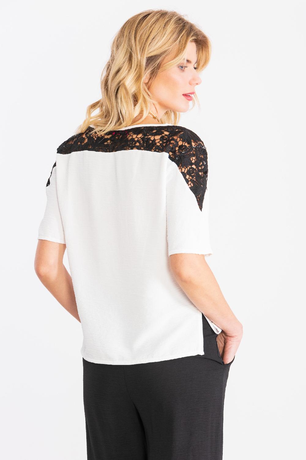 lolitas&l Camiseta blanca corazon bordado con grogre contraste negro LolitasyL Precios de Black Friday