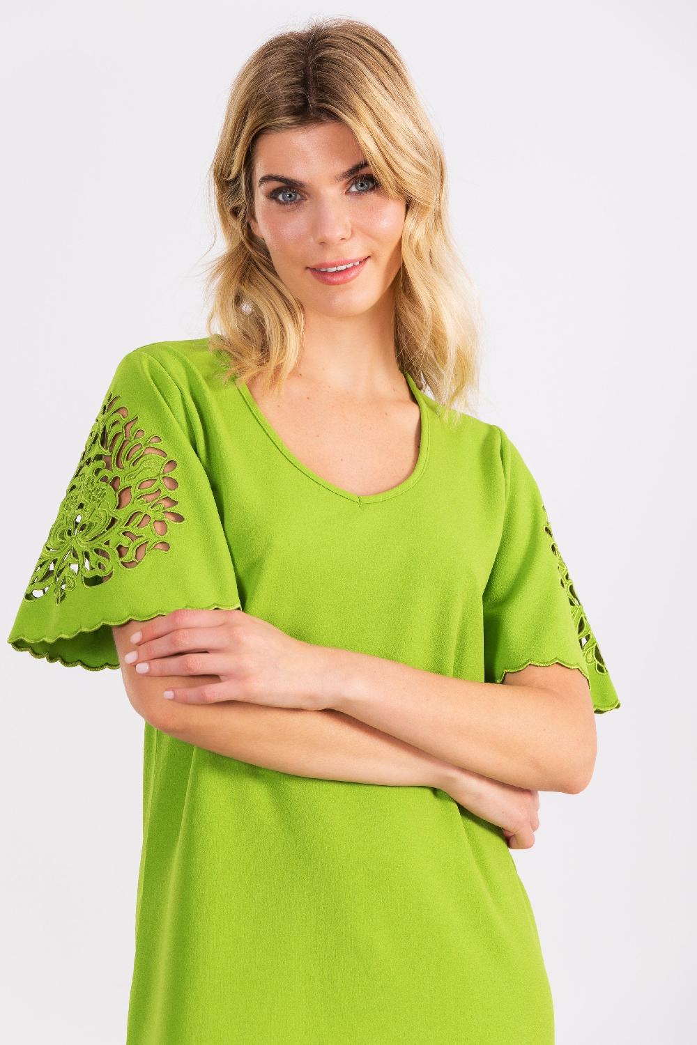 lolitas&l Vestido Verde corto con bordado en manga al codo LolitasyL En oferta
