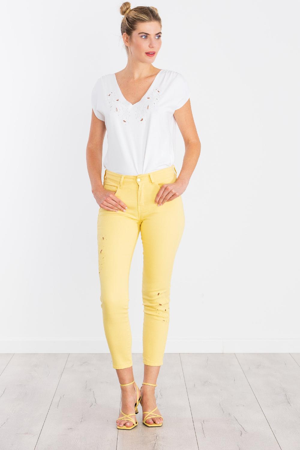 lolitas&l Pantalón amarillo pitillo cinco bolsillos con bordado calado LolitasyL Solo queda un día