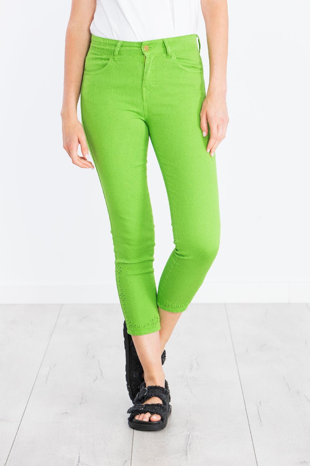 lolitas&l Pantalon verde pitillero cinco bolsillos con bordado LolitasyL Limitado a 3 días