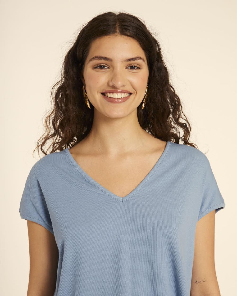 pepaloves CAMISETA AMPLIA CUELLO PICO AZUL Tienda