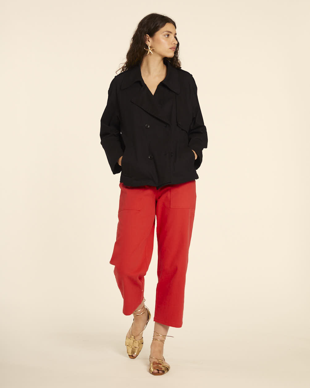 pepaloves TRENCH CORTO CANVAS NEGRO Descuentos del mes