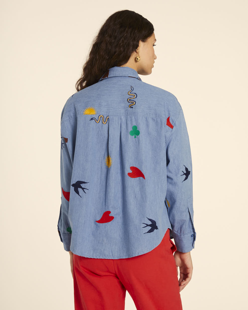 pepaloves CAMISA DENIM CON BORDADO Ofertas de temporada