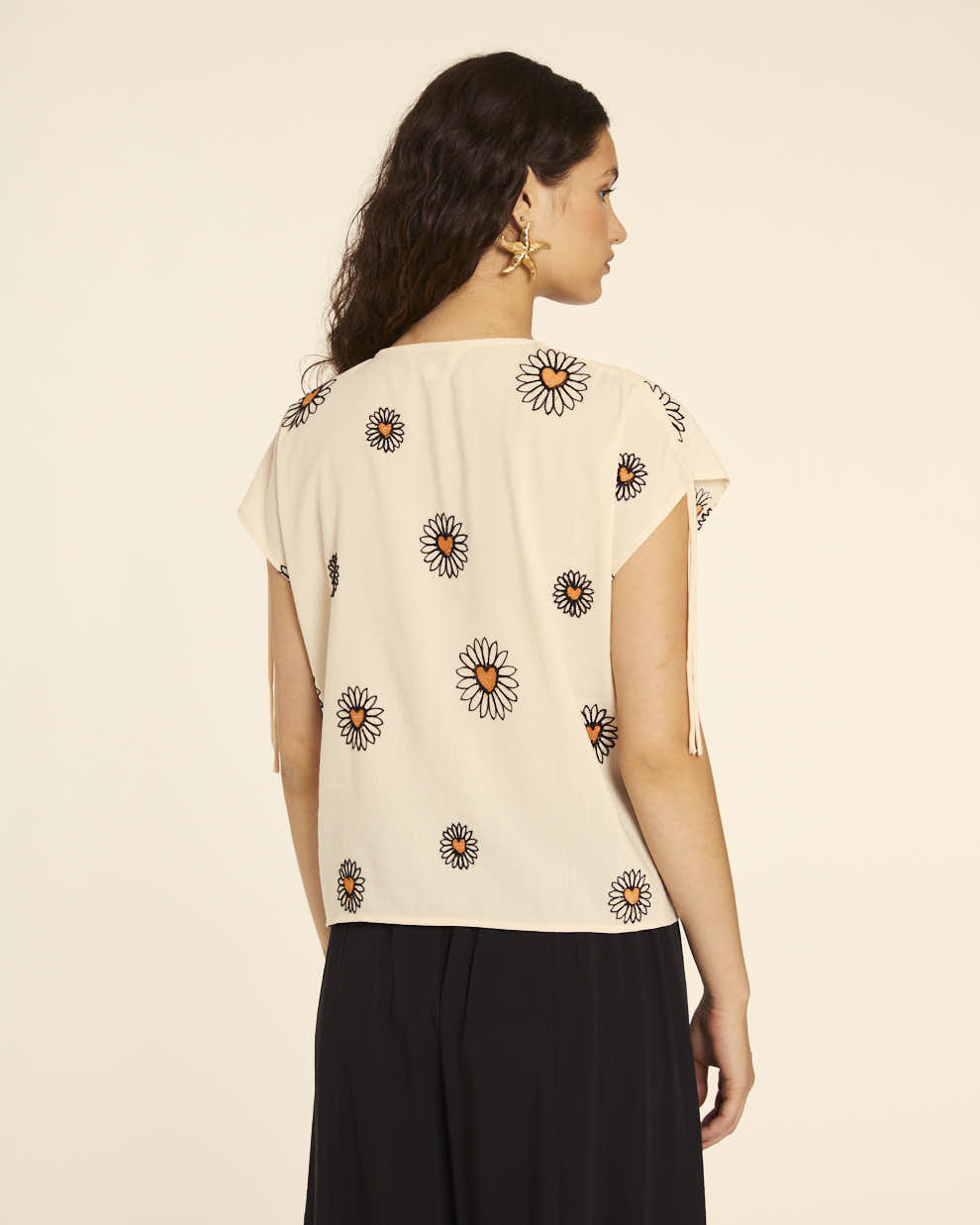 pepaloves CAMISA BORDADO MARGARITA Envío gratis