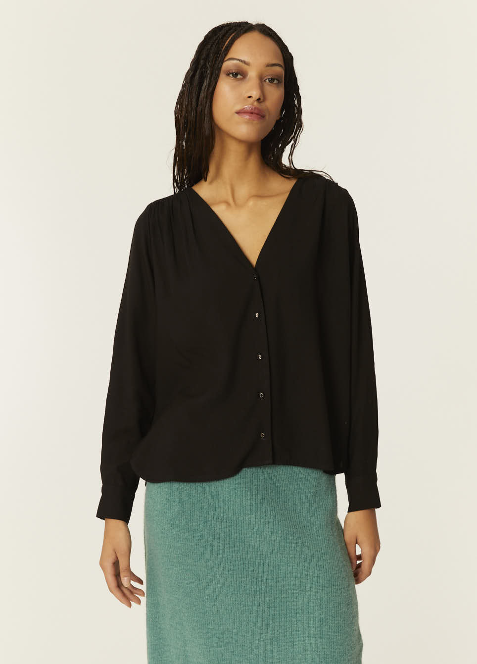 pepaloves BLUSA ECOVERO NEGRO Precio ultrabajo