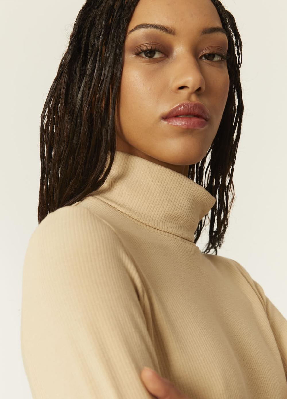 pepaloves TOP CANALE CUELLO ALTO BEIGE Outlet online