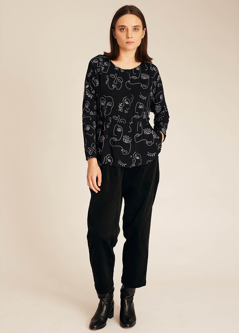 pepaloves FACES EMBROIDERY SHIRT Envío gratis