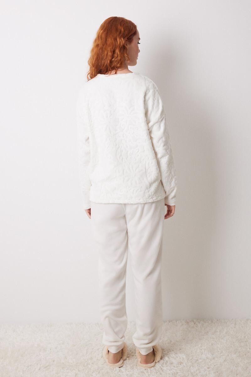 women'secret Pijama largo polar marfil Último día