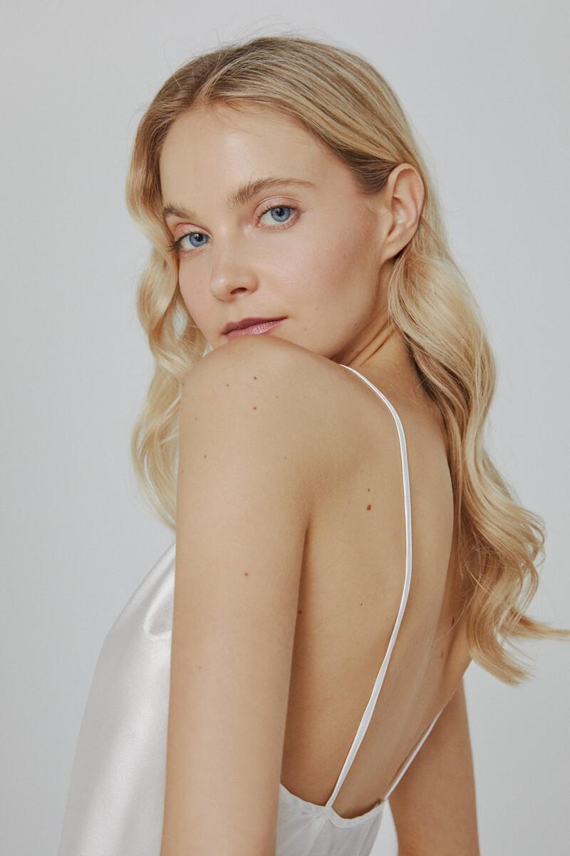 women'secret Camisón de mujer Ivette Bridal corto de satén en blanco Ofertas de temporada