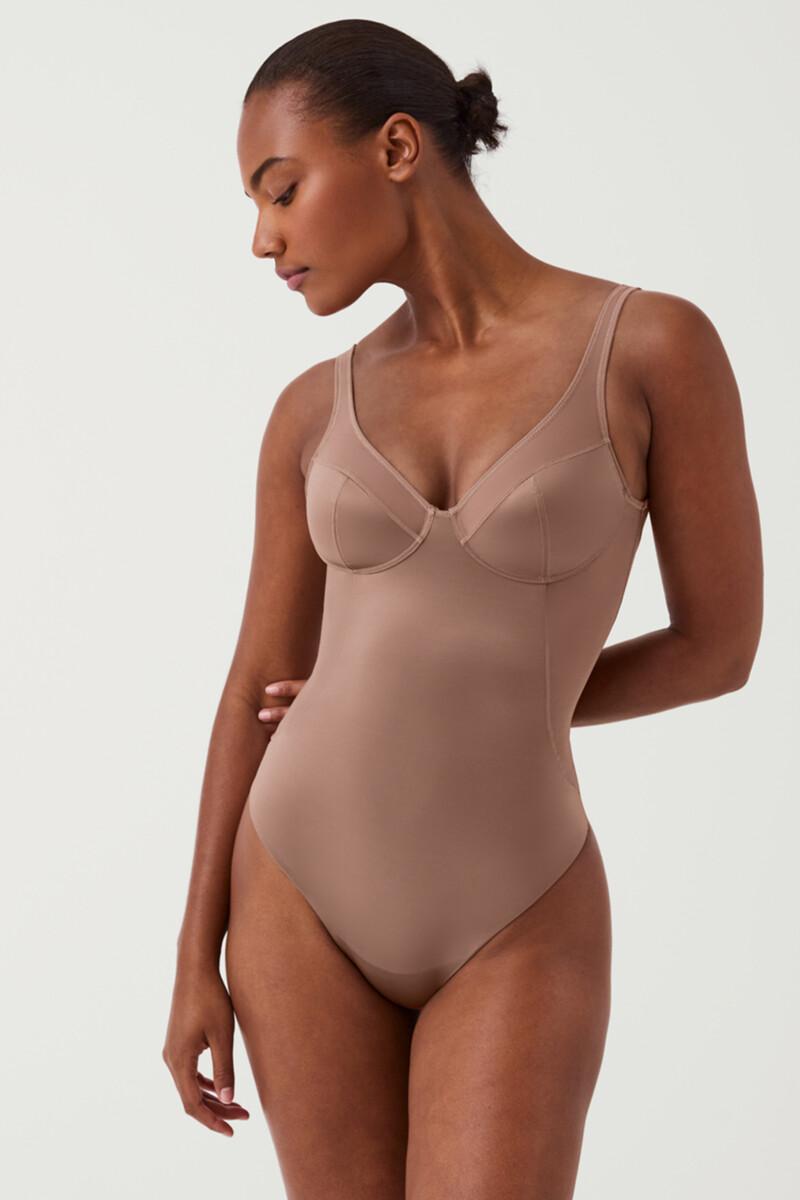 women'secret Body tanga de compresión tul y satén Shaping satin Último día
