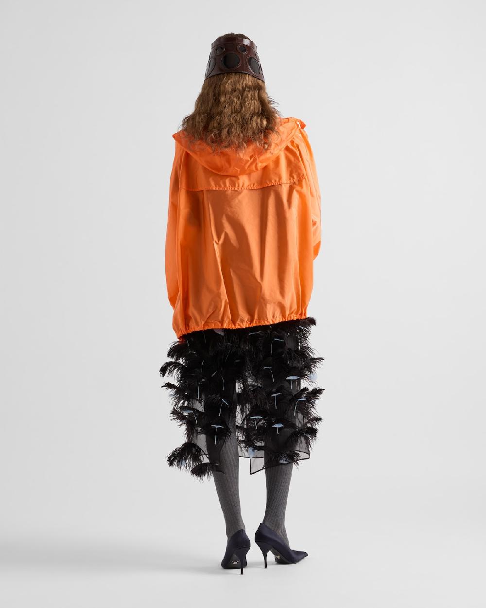 Prada Vestido en organza de seda adornado con plumas Ofertas