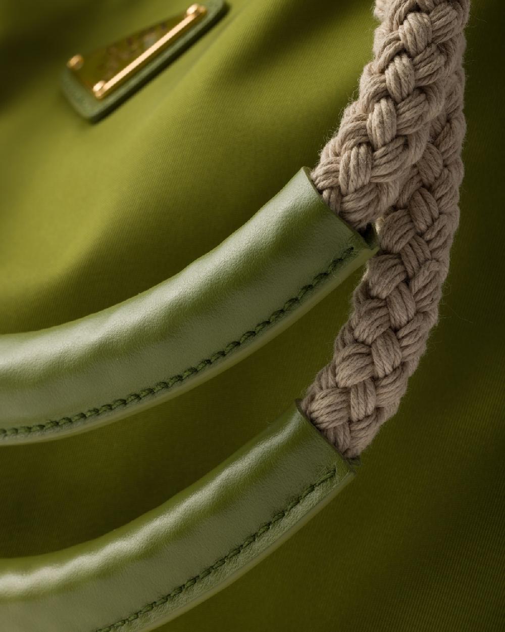 Prada Bolso saco Prada Mariner de Re-Nylon pequeño Últimos 3 días