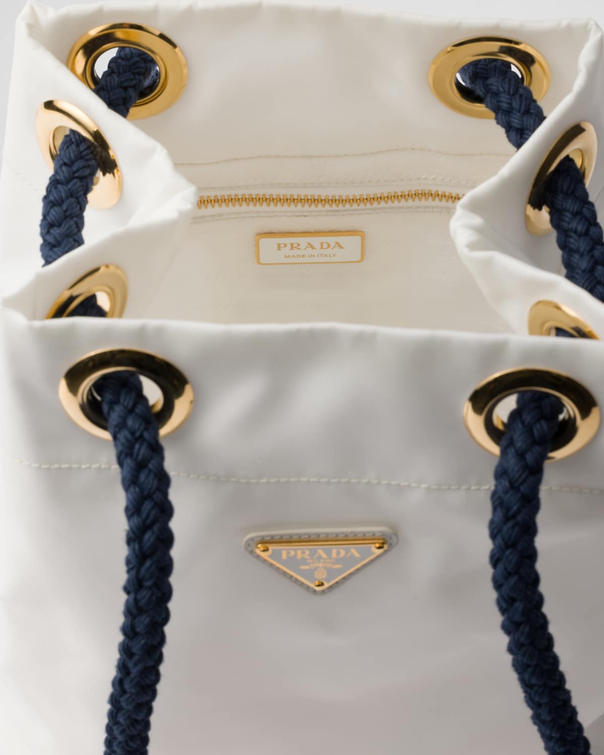 Prada Bolso saco Prada Mariner de Re-Nylon pequeño ÚLTIMAS EDICIONES