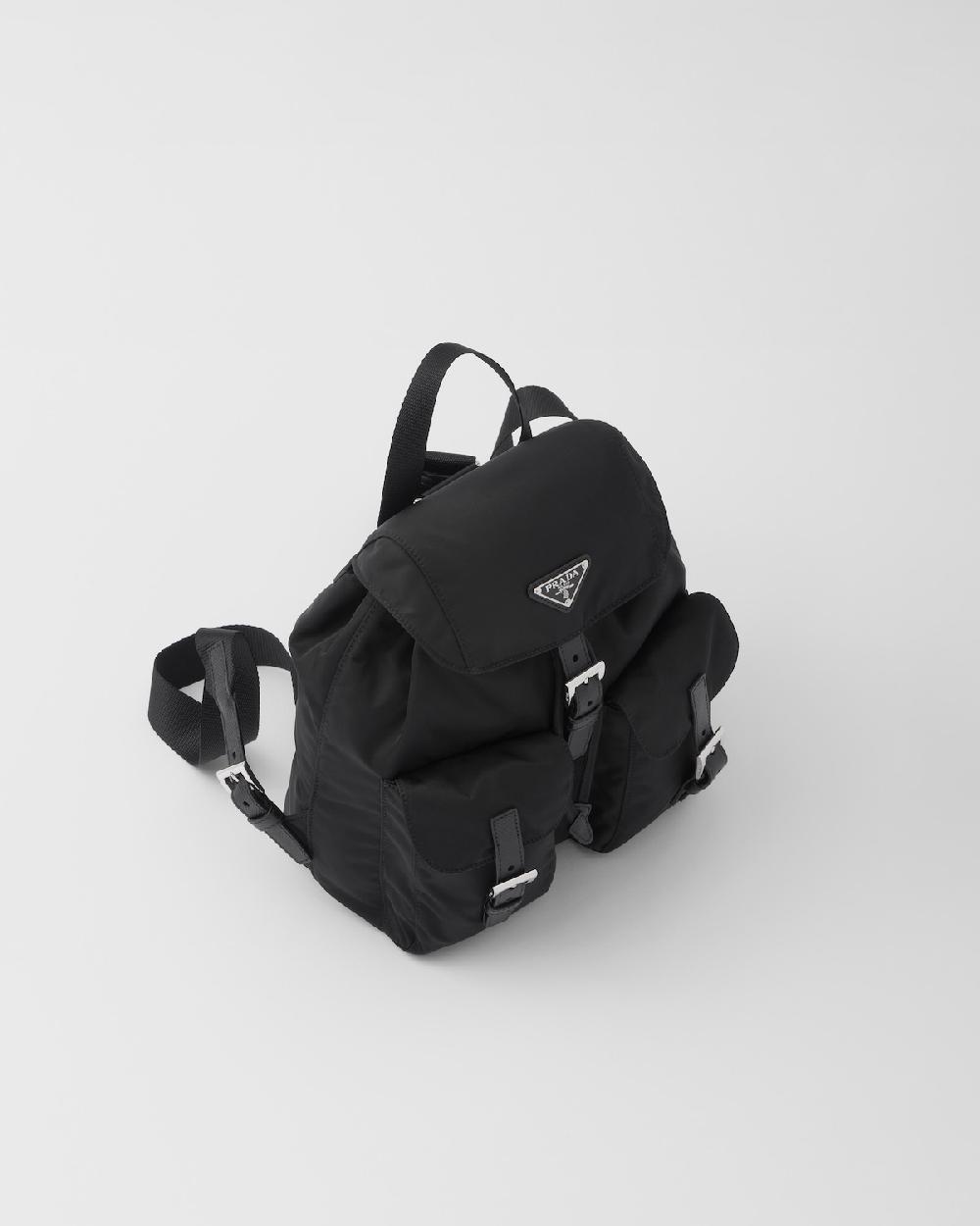 Prada Mochila pequeña de Re-Nylon Últimos 2 días