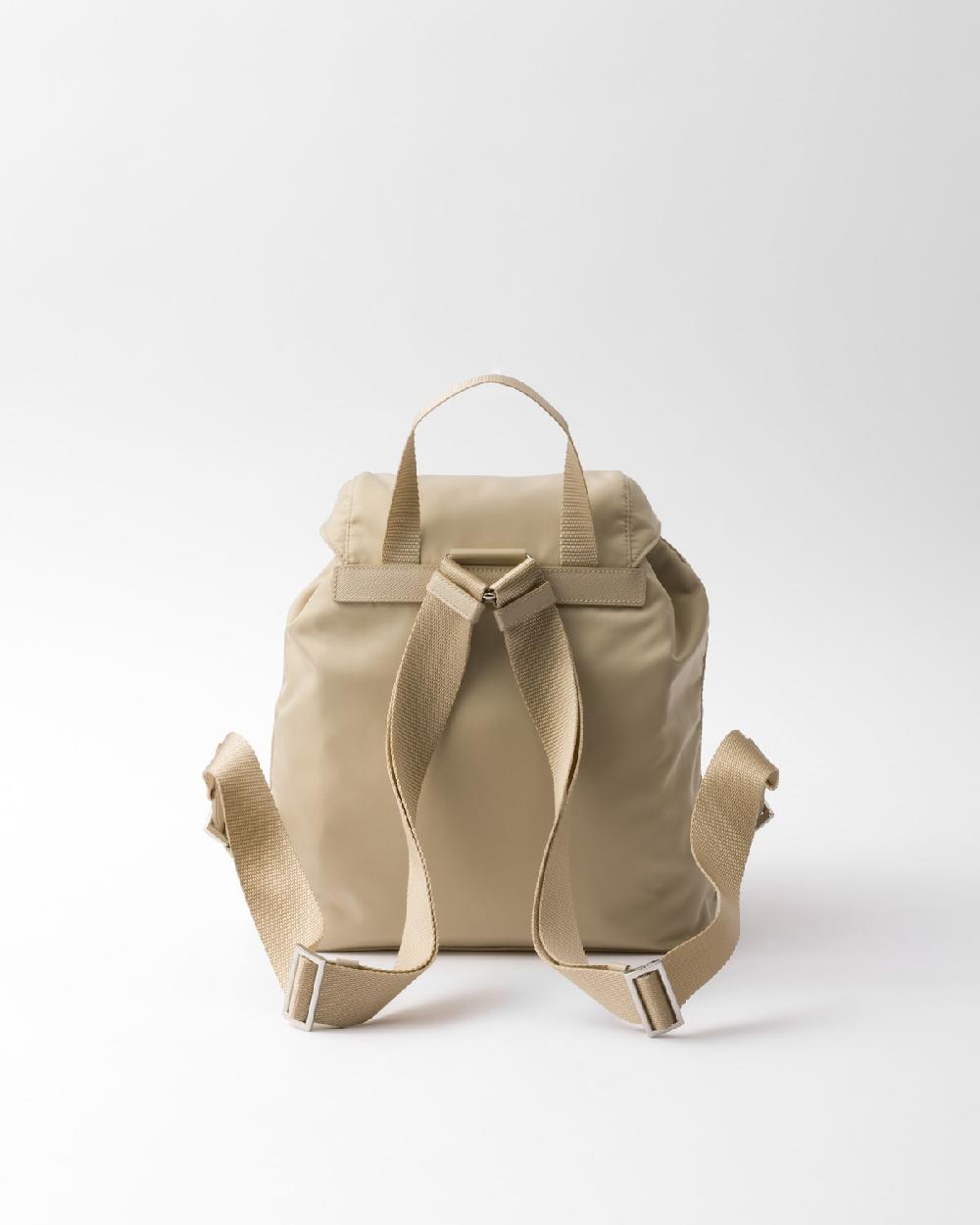 Prada Mochila pequeña de Re-Nylon Último día