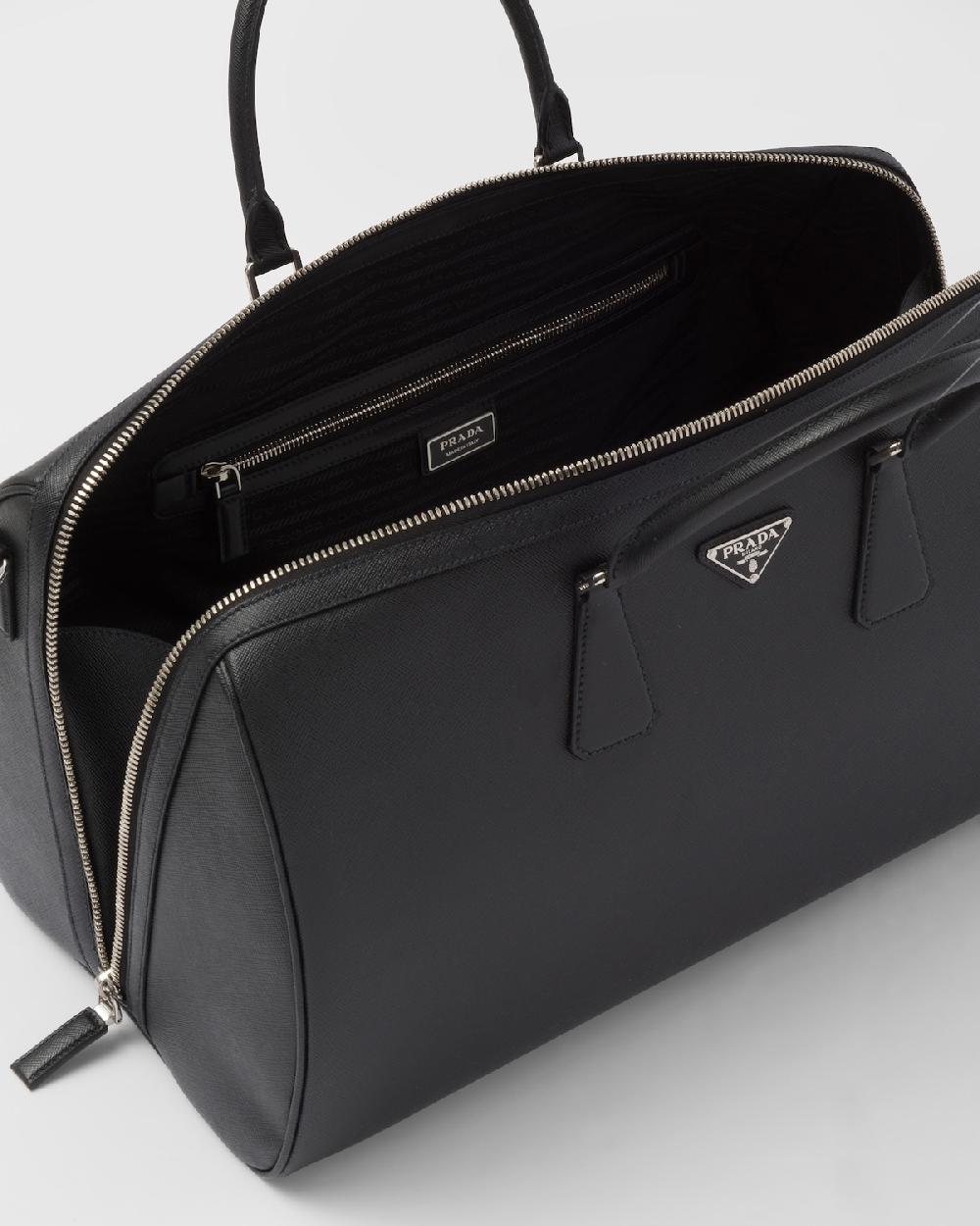 Prada Bolsa de viaje de piel Saffiano En oferta