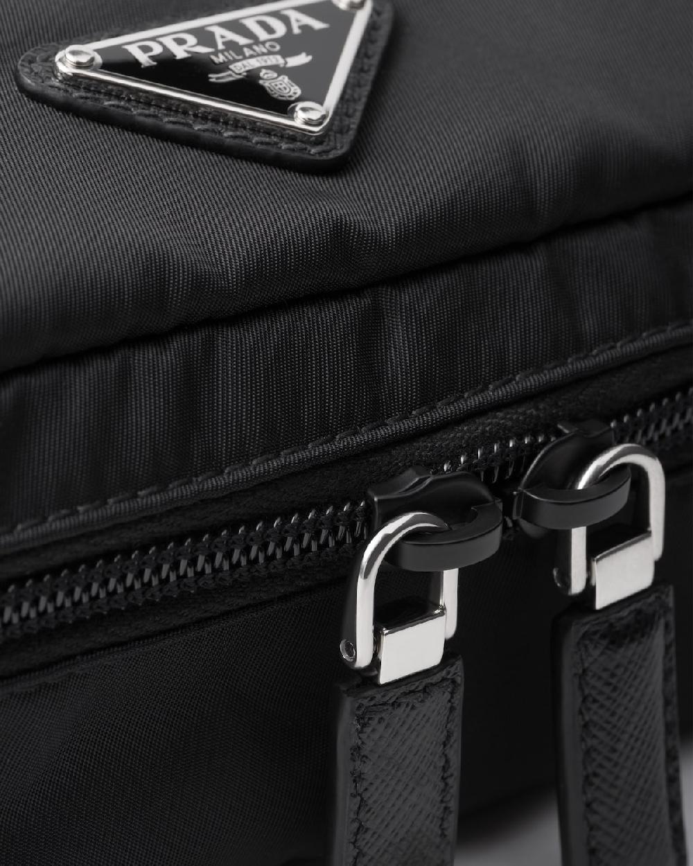 Prada Pouch mediano de Re-Nylon con cremallera Los más vendidos