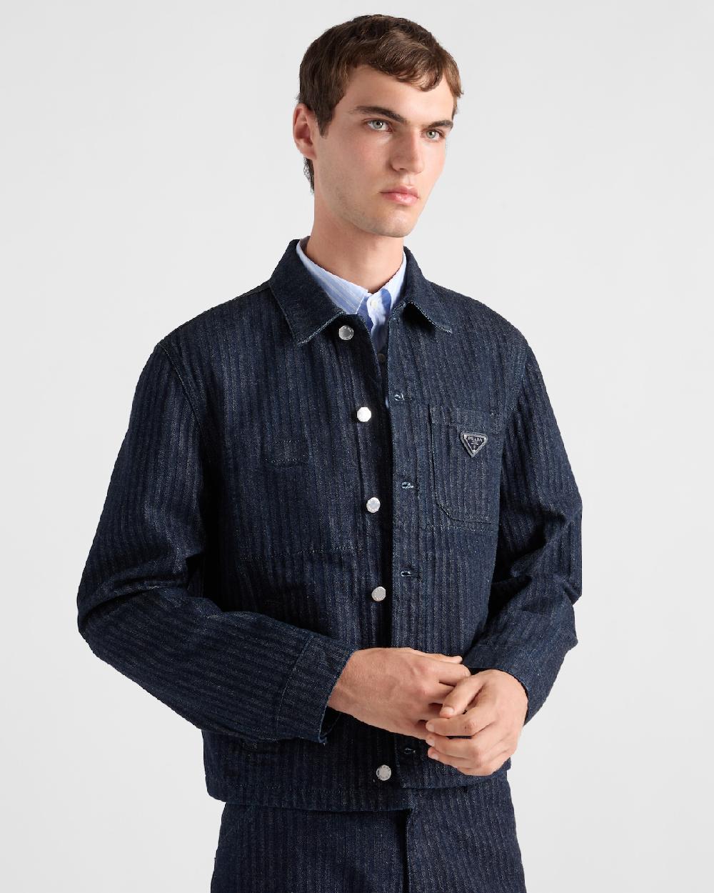 Prada Cazadora estilo sobrecamisa de tejido vaquero en chevrón Rebajas top
